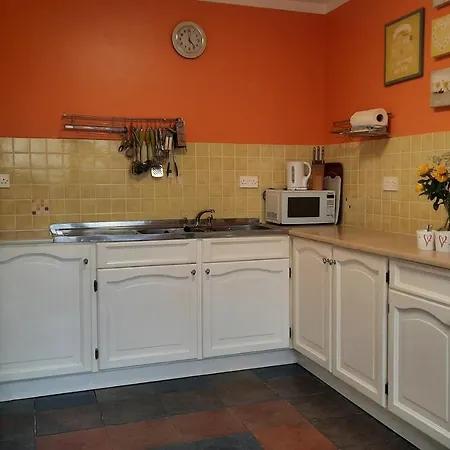 بيت للعطل Wildflower - Countryside Lettings كليفدين