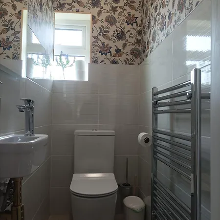 Wildflower - Countryside Lettings *